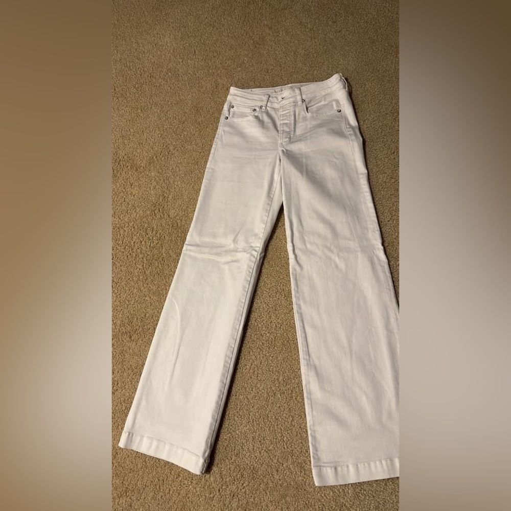 American Eagle High Waisted Flare Jeans